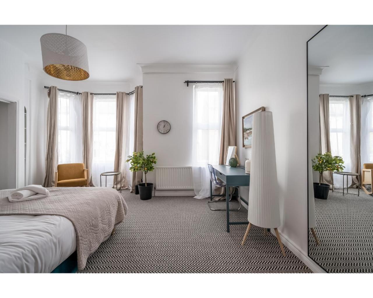 Hotel The Wellesley Belfast Pokoj fotografie